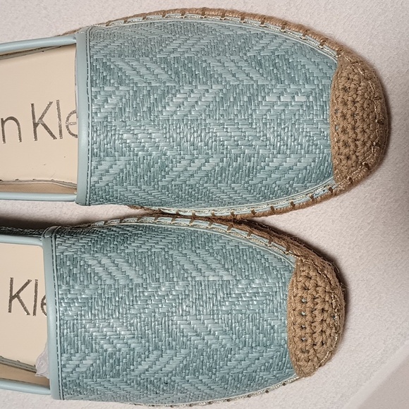 New Lt blue Calvin Klein espadrilles 9 - Picture 2 of 8